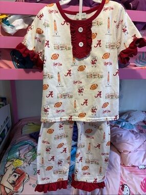 Alabama Crimson Tide Girls' White & Crimson Ruffle Pajama Set